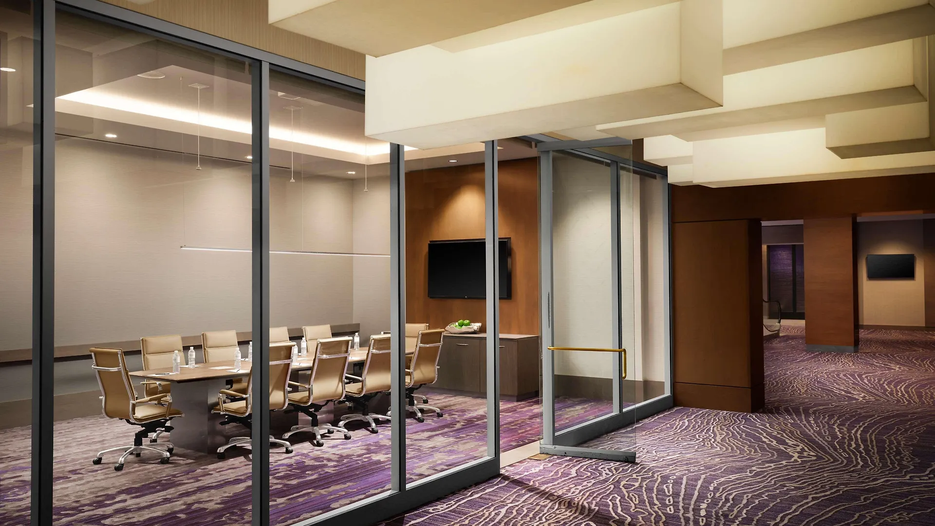 Hilton Long Beach Hotel