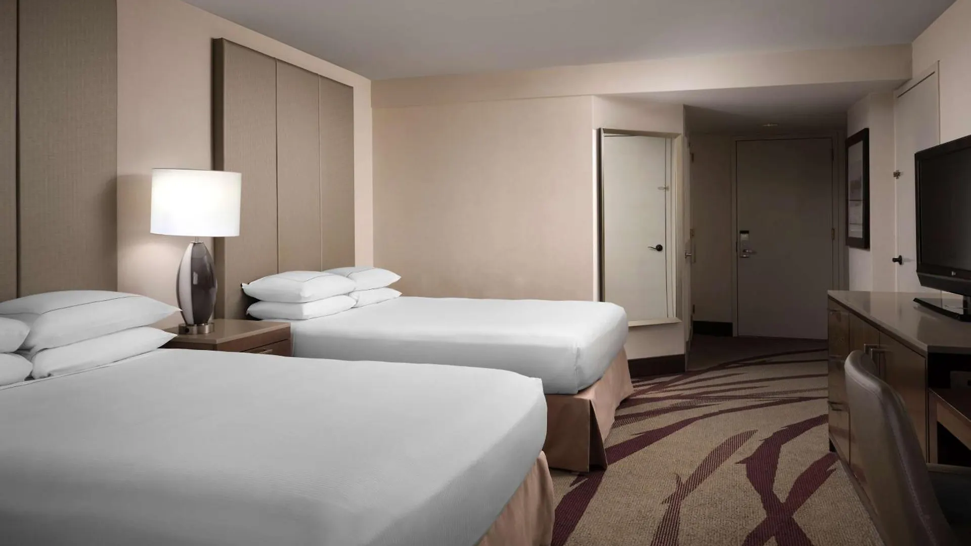 Hilton Long Beach Hotel