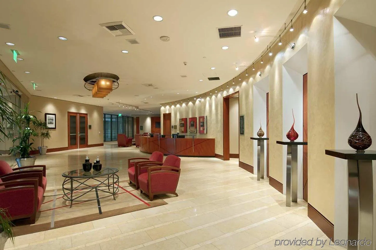 Hilton Long Beach Hotel