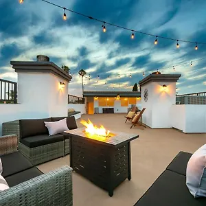  Holiday home Belmont Shore Luxury